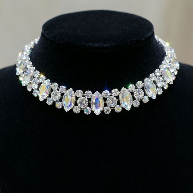 Crystal Choker
